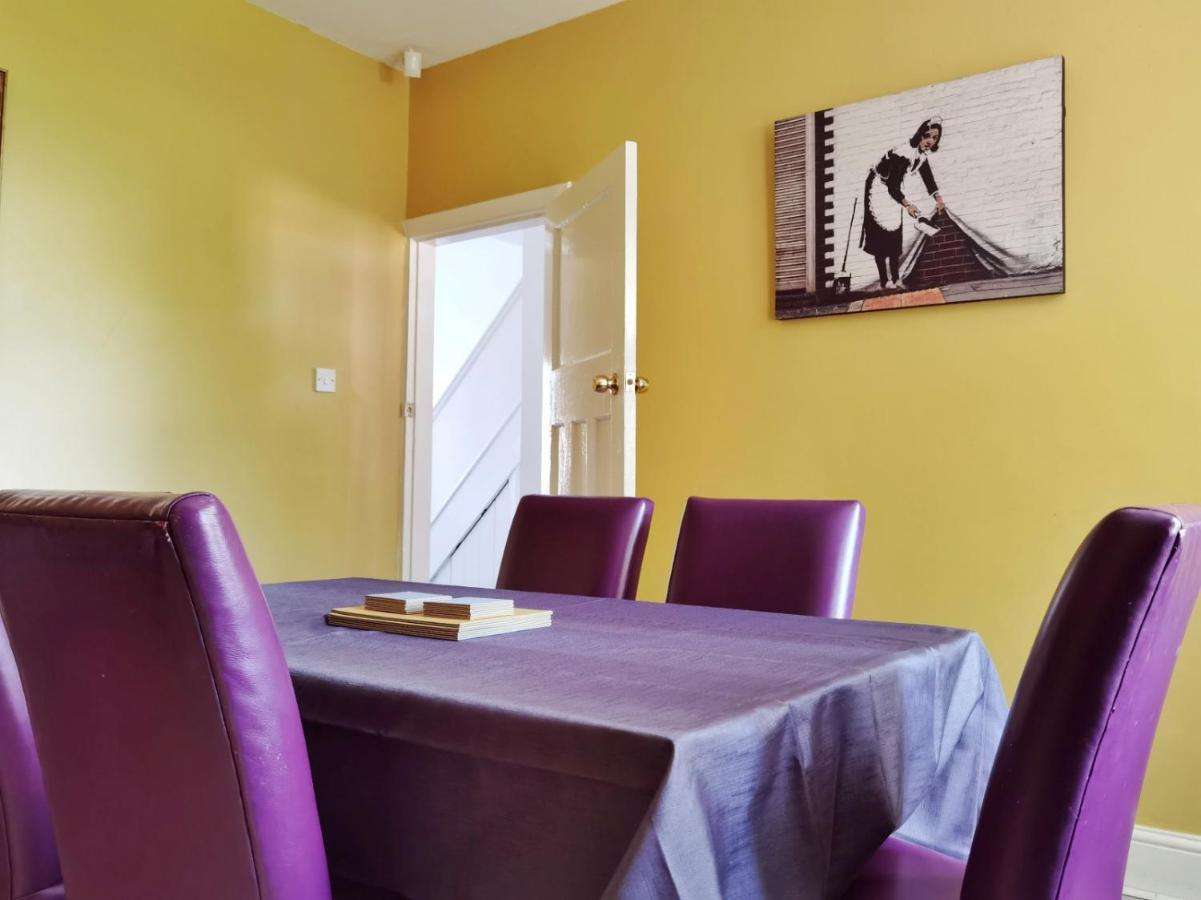 Vila Perry Road, Beautiful Large House Available For Guests And Contractors Parking Wifi Nottingham Exteriér fotografie
