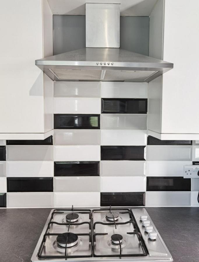 Vila Perry Road, Beautiful Large House Available For Guests And Contractors Parking Wifi Nottingham Exteriér fotografie